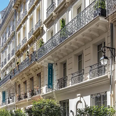 ホテル オテル アデル ＆ ジュール