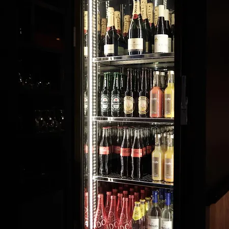 オテル アデル ＆ ジュール