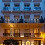 Adele & Jules Hotel