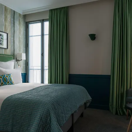 Adele & Jules 4* Париж