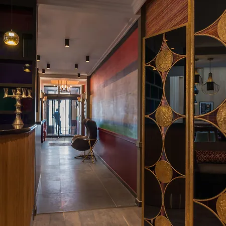 Adele & Jules Hotel 4*