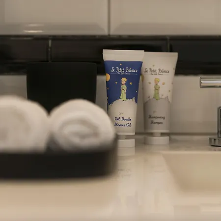 ホテル オテル アデル ＆ ジュール パリ