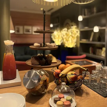 Adele & Jules 4* Paris