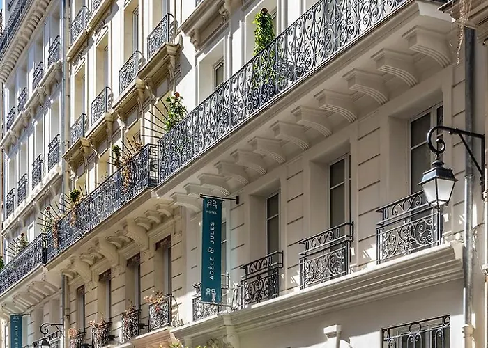 Отель Adele & Jules