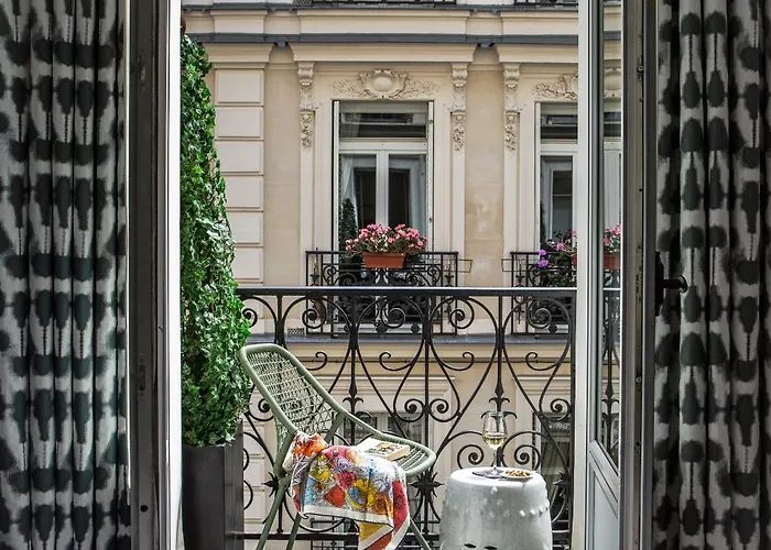 Adele & Jules Hotel 4*