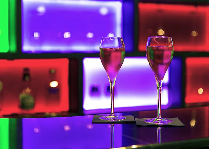 Отель Adele & Jules