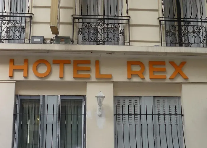 Adele & Jules Otel Paris