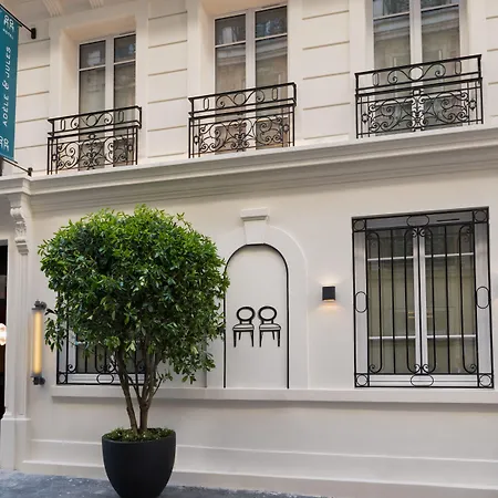 Adele & Jules Hotel 4*